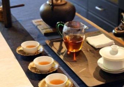 茶艺（8月5日、6日，7日 上午8:30-10:30）
